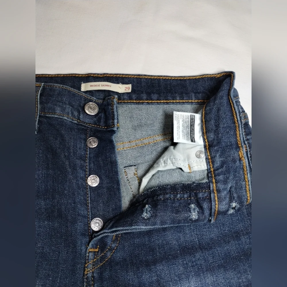 Levi's Dark Blue Ankle Jeans - Picture 9 of 12